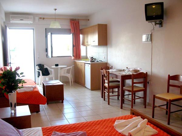 Golden Coast Seaside Apartments Rethymno Exteriör bild